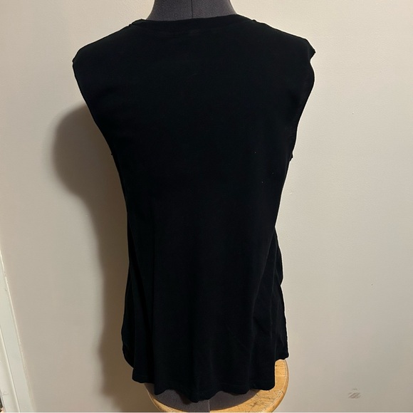 Truly Madly Deeply Skeleton Graphic Muscle Tee Urban Outfitters - Picture 5 of 11